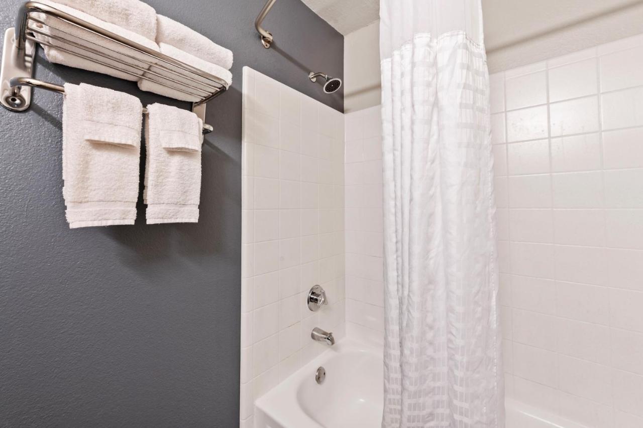 Extended Stay America Select Suites - Charlotte - Airport Eksteriør billede