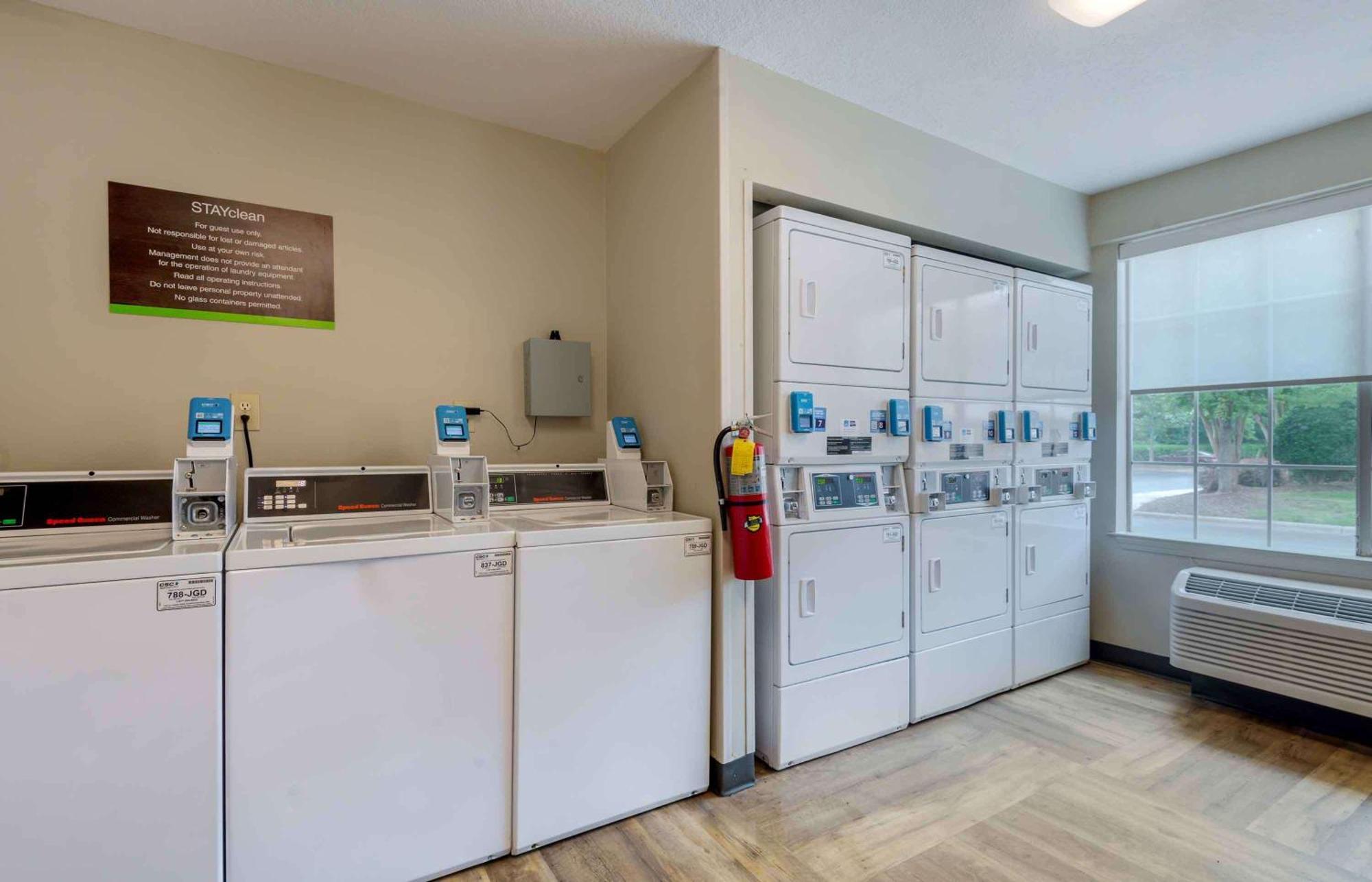 Extended Stay America Select Suites - Charlotte - Airport Eksteriør billede