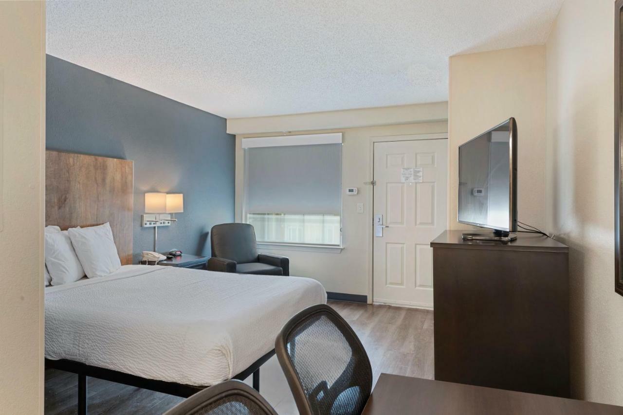 Extended Stay America Select Suites - Charlotte - Airport Eksteriør billede